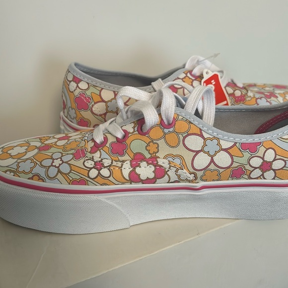 NEW VANS Authentic Platform 2.0 Sunday Best X Vans Aritzia - Picture 7 of 9